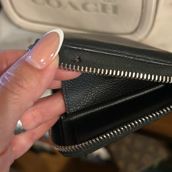 Yves Saint Laurent black pebbled leather zip around continental Wallet - Picture 14 of 14